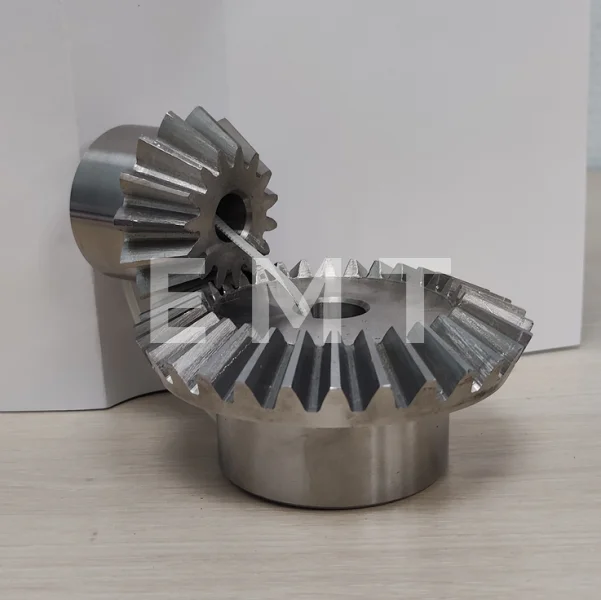 Коническая пара прямозубая (B) C35B600, передат. число=1:4, M=3,5, Z=15/60, EMT | ЕМТ