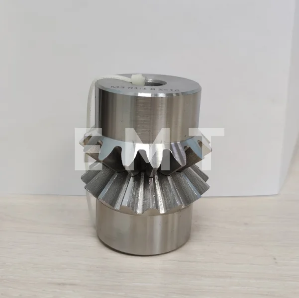 Коническая пара прямозубая (B) C27B301, передат. число=1:1, M=1,5, Z=30/30, EMT | ЕМТ